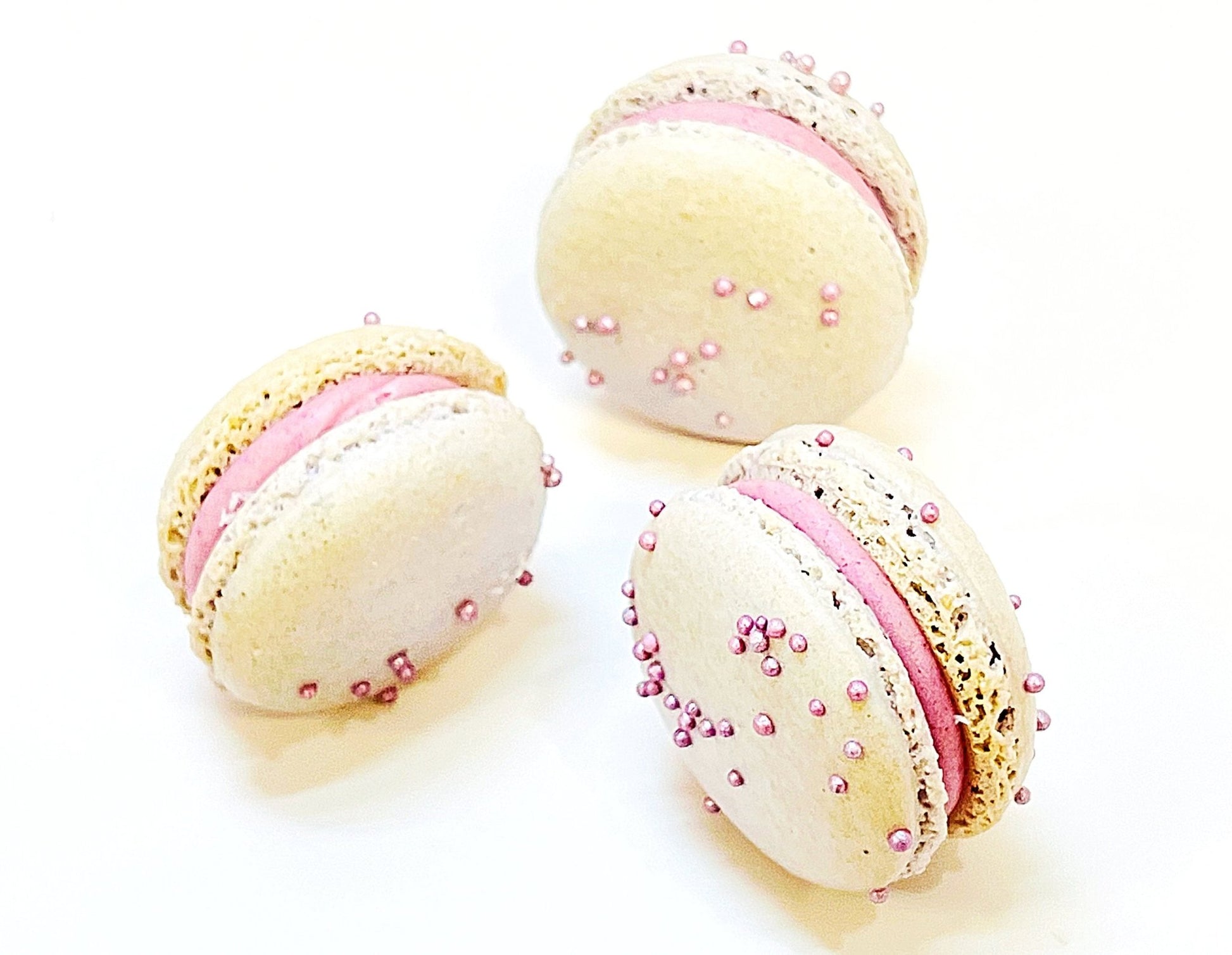 6 Pack Gourmet Taro French Macarons - Macaron Centrale