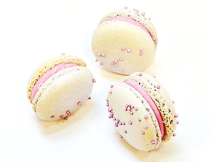 6 Pack Gourmet Taro French Macarons - Macaron Centrale