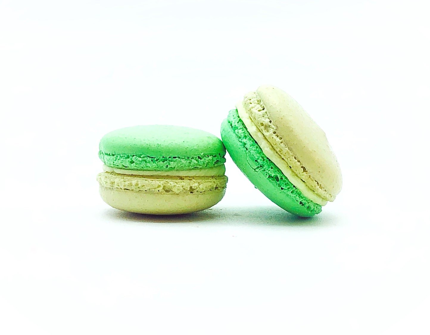 6 Pack Honeydew Macarons - Macaron Centrale