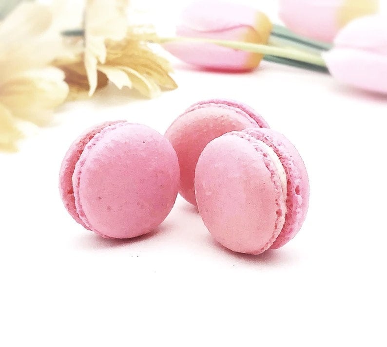 6 Pack light pink macarons | raspberry white chocolate buttercream ...