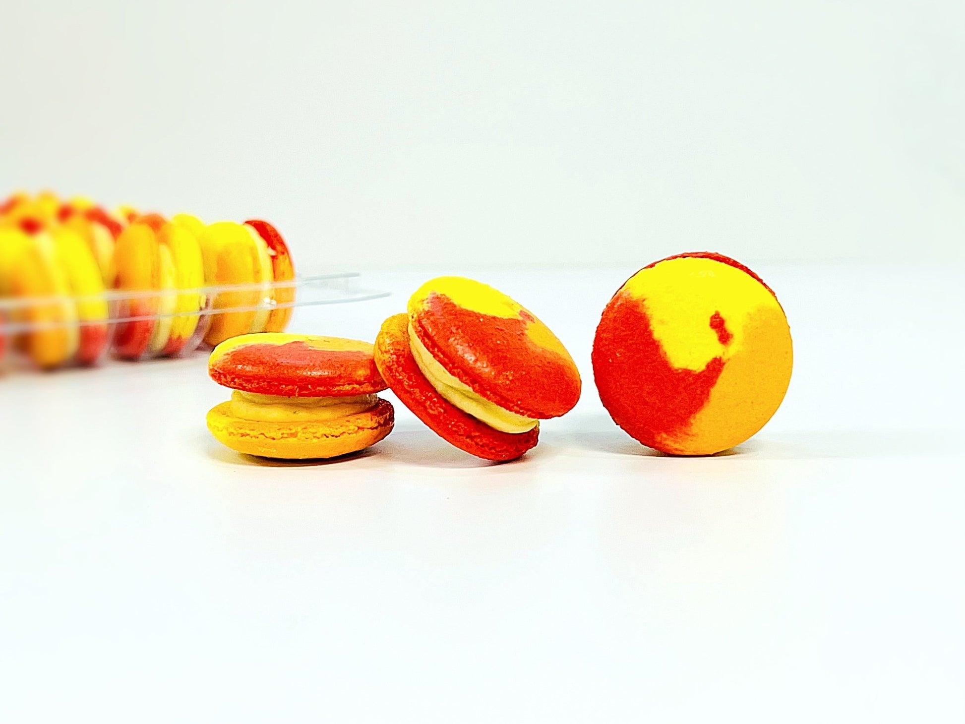6 Pack Mango Cardamom French Macaron - Macaron Centrale