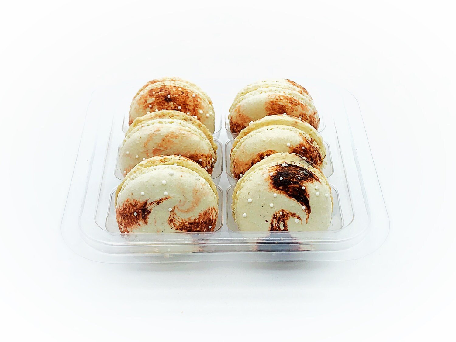 6 Pack milk tea macarons | ideal for celebratory events. - Macaron Centrale