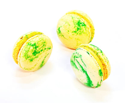 6 Pack Papaya Buttercream French Macarons - Macaron Centrale