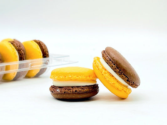 6 Pack Papaya French Macarons - Macaron Centrale