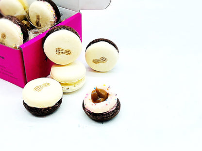 6 Pack Peanut Sundae French Macarons - Macaron Centrale