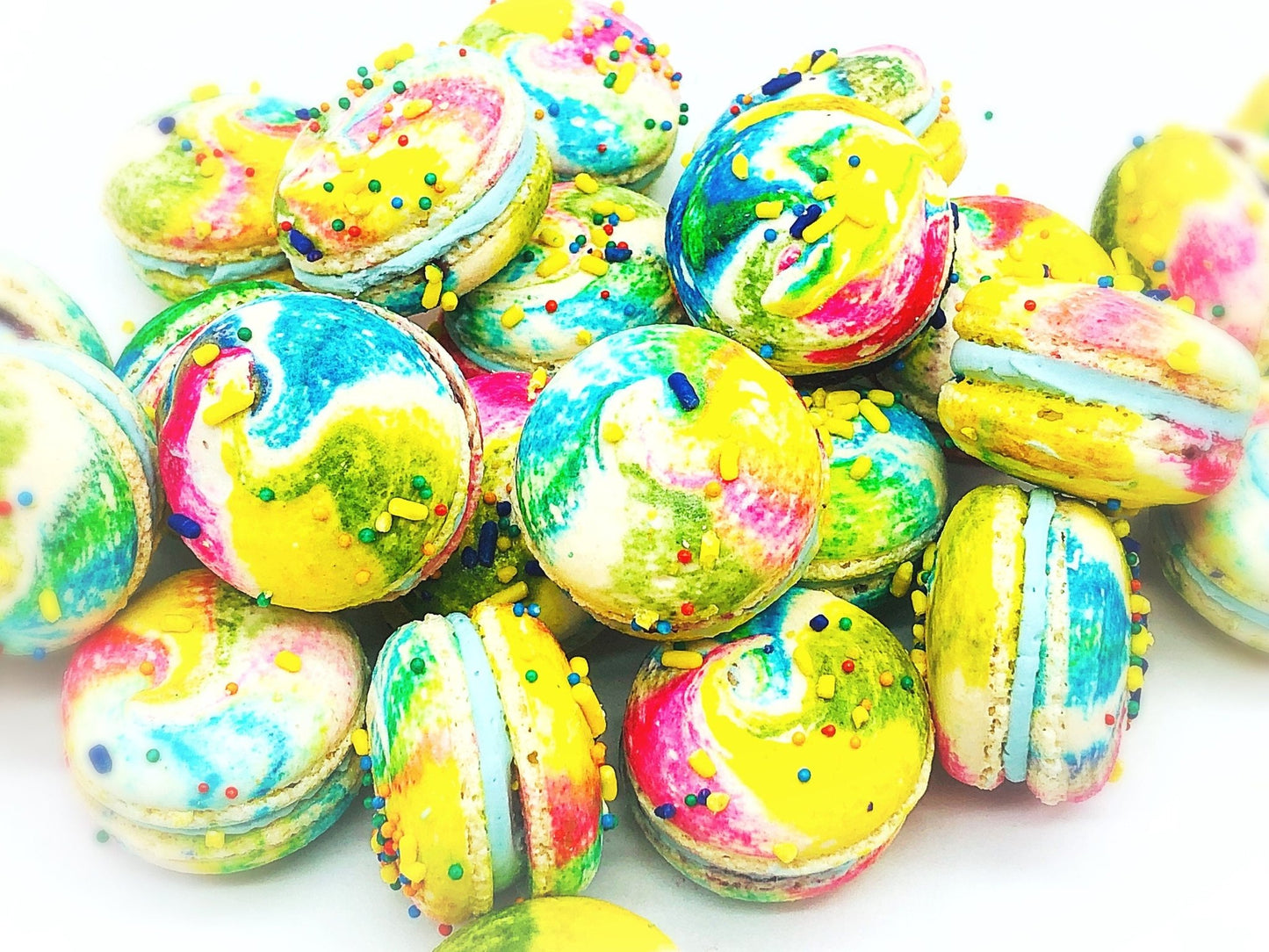 6 Pack Unicorn French macarons - Macaron Centrale