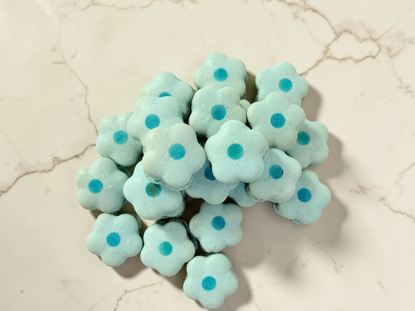 Blueberry Flower French Macarons – Elegant, Delicate & Perfect for Any Celebration