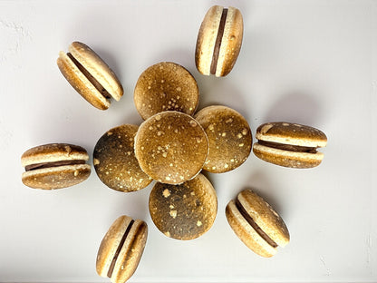 Mint Chocolate Vegan Macarons