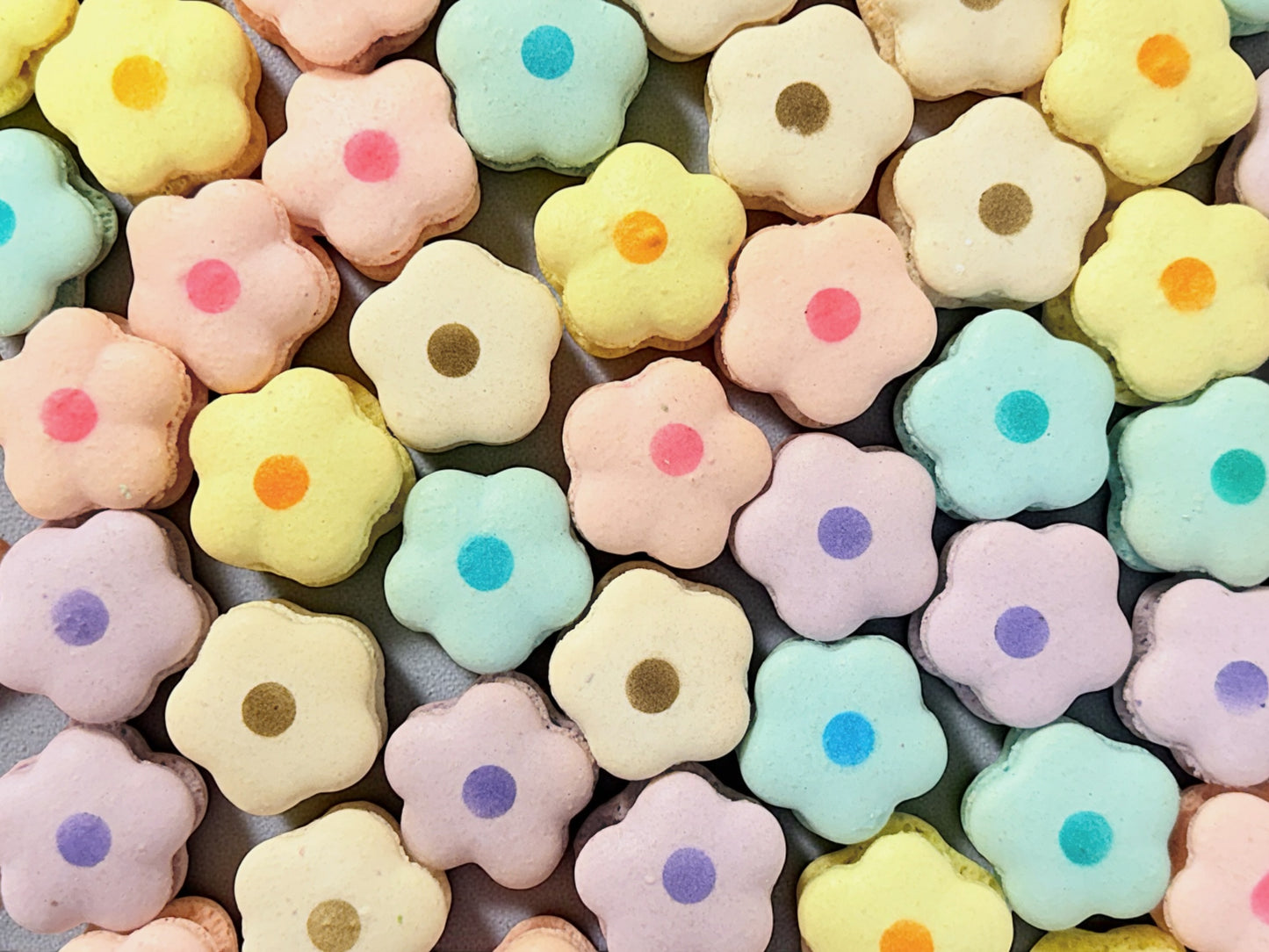 Petite Pastel Flower Macaron Assortment – Available in 50 & 100 Pack