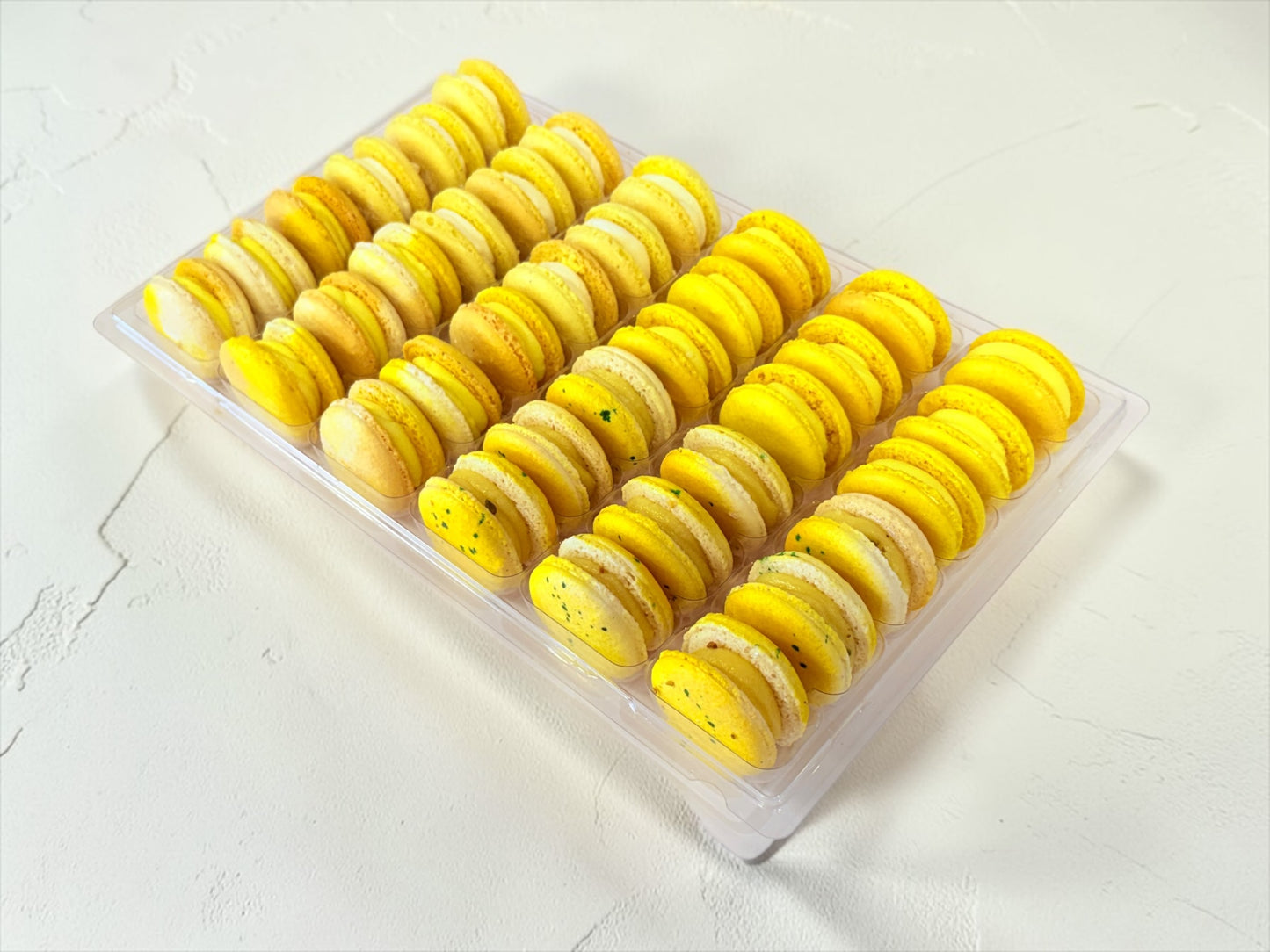 Lemon Vibe: A Flavorful Quartet of French Macarons in One Set | 36 Pack