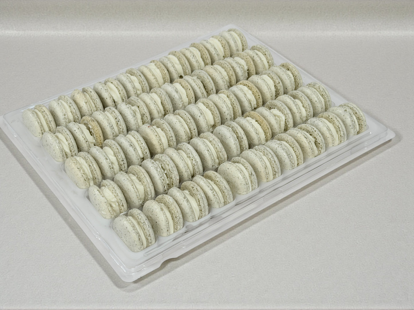 50-Pack Sesame Mochi French Macarons