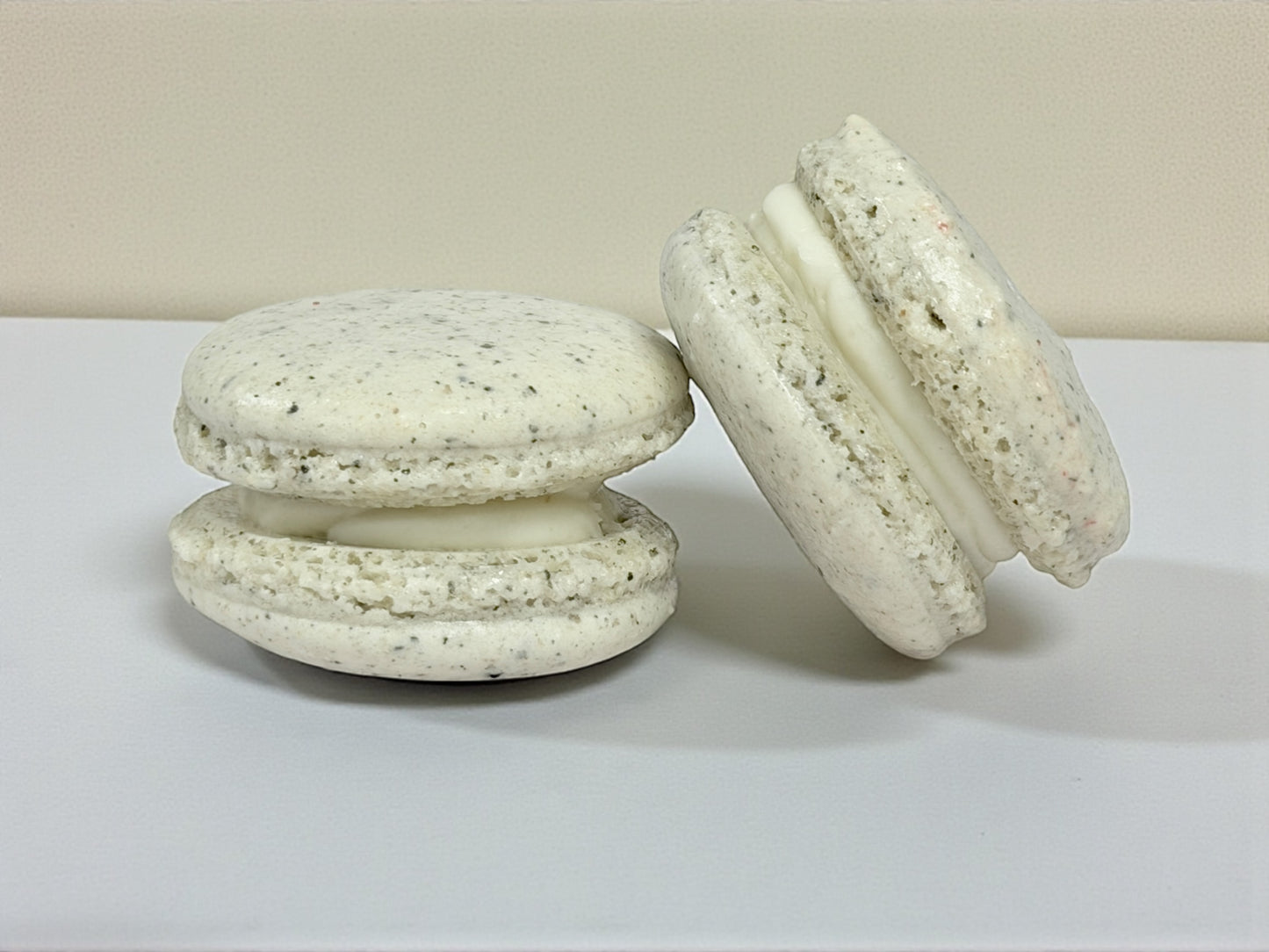 6 Pack Sesame Mochi French Macarons