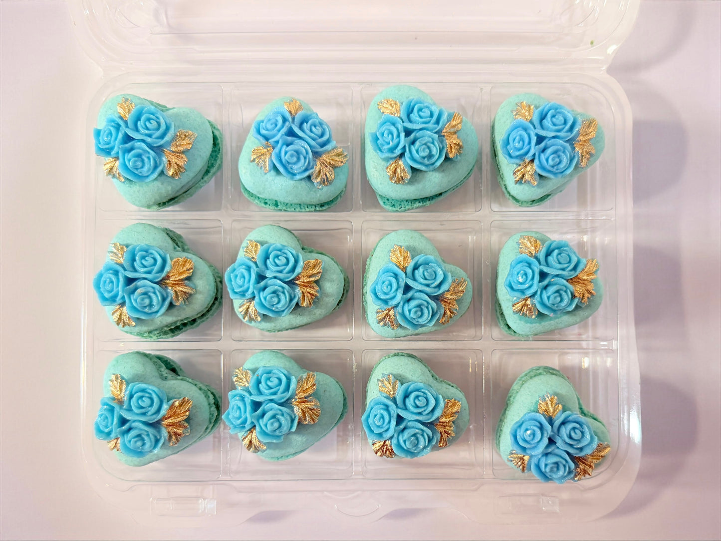 Vegan Rosette Heart French Macaron | Blue