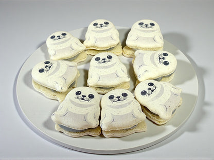 Seal Friends French Macarons