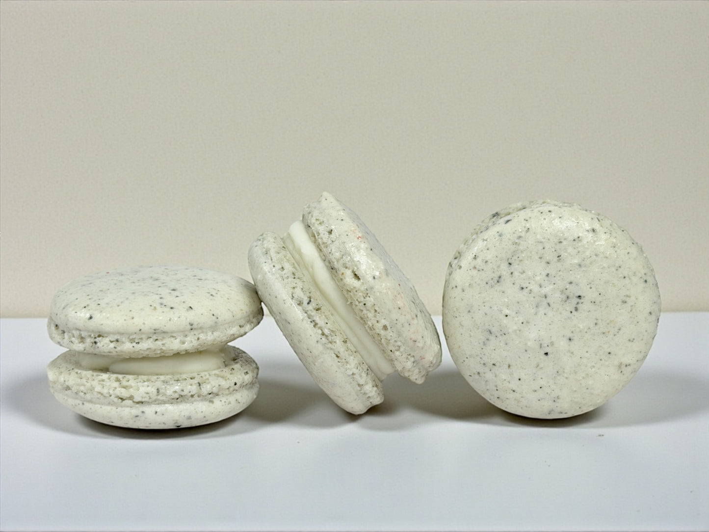 6 Pack Sesame Mochi French Macarons