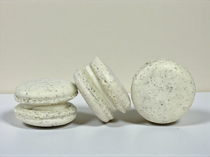 50-Pack Sesame Mochi French Macarons