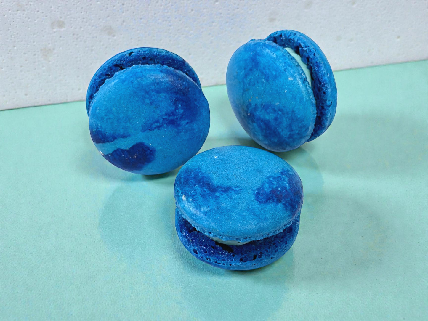 Blue Velvet French Macarons