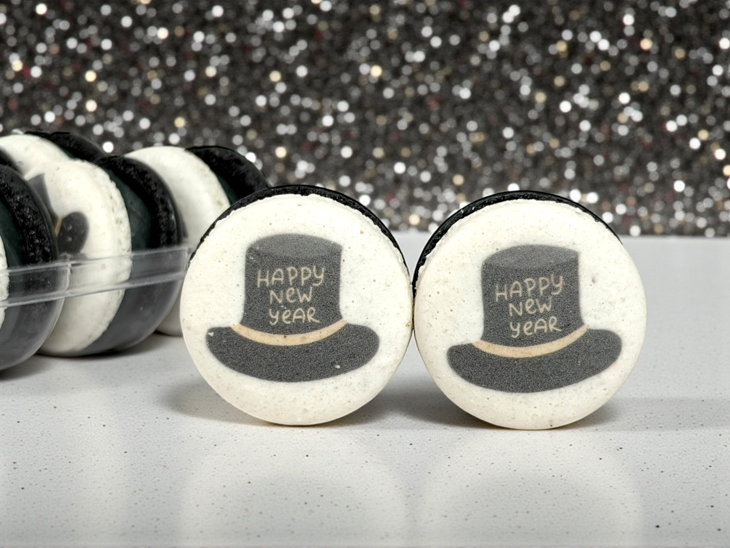 🎩 Happy New Year Top Hat Printed French Macarons