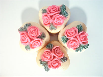 Vegan Rosette Heart French Macaron | Classic