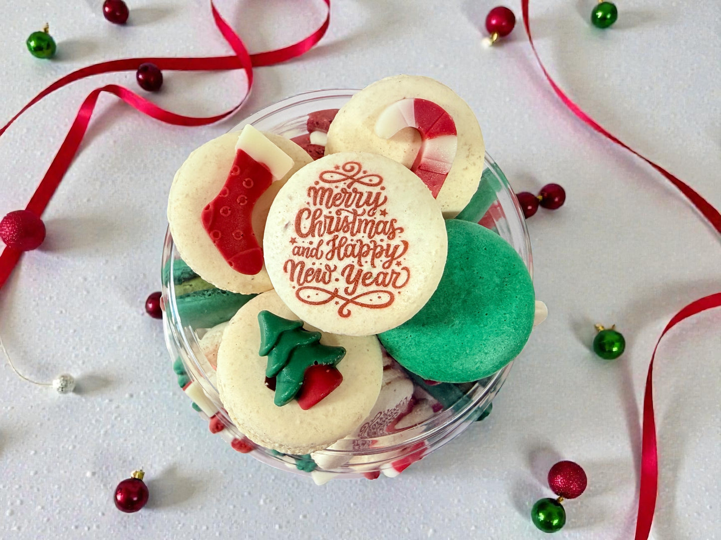 🎄 Holiday Delight Macaron Tower