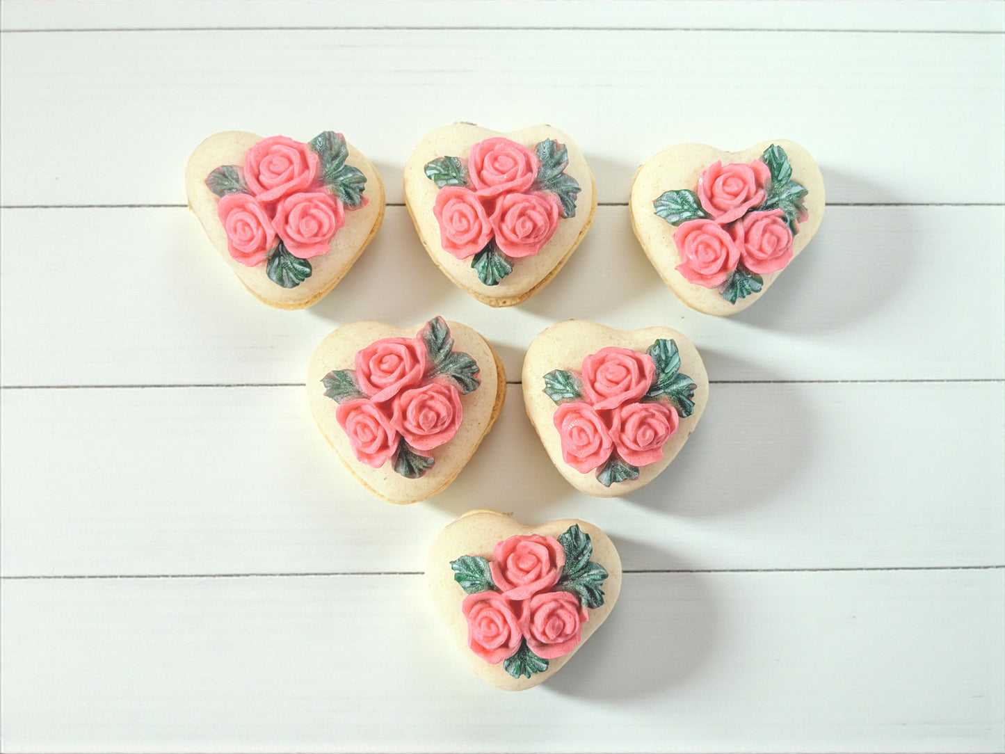Vegan Rosette Heart French Macaron | Classic