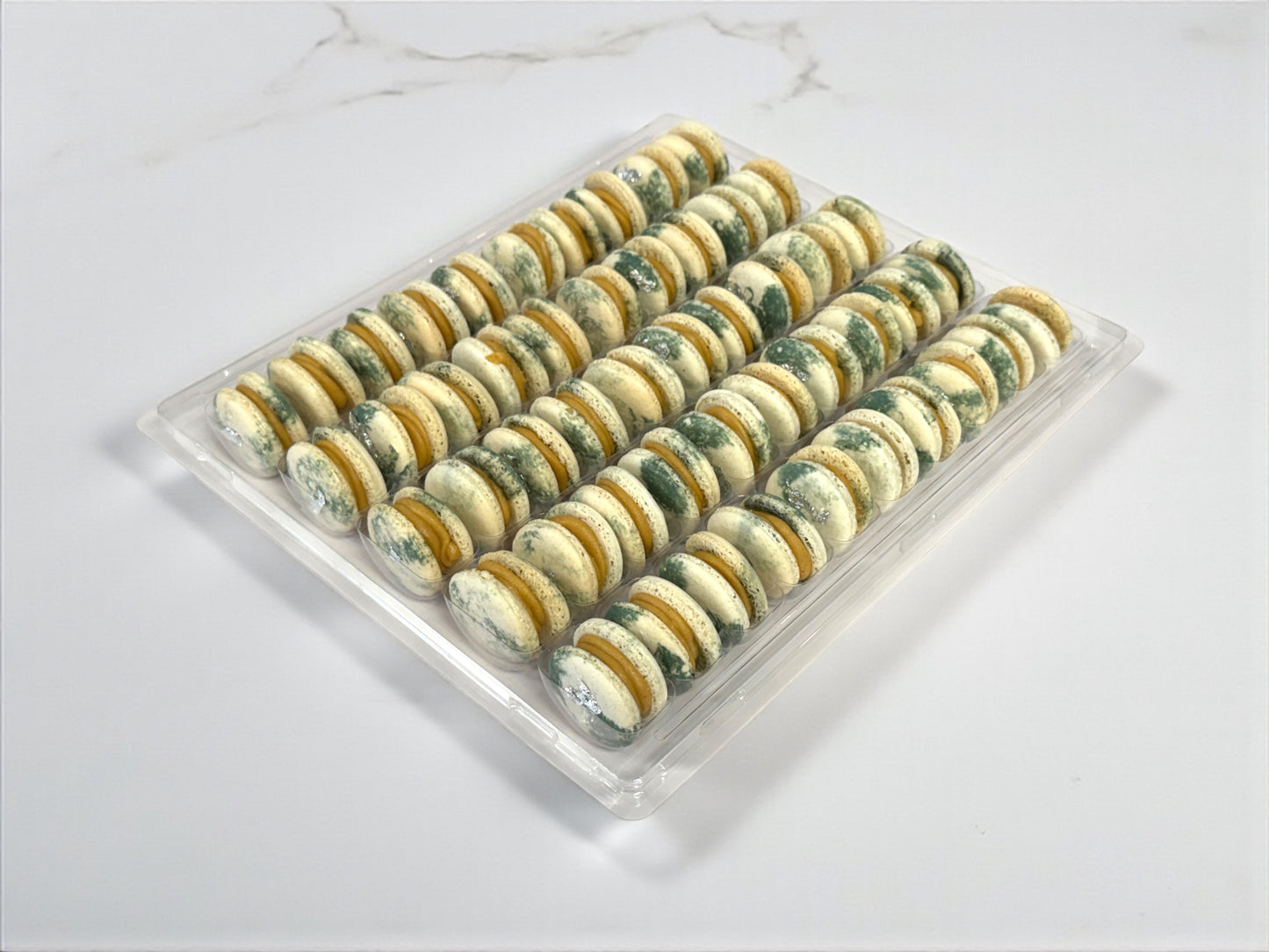 50 Pack Kaju Katli Cream & Pistachio French Macaron Value Pack