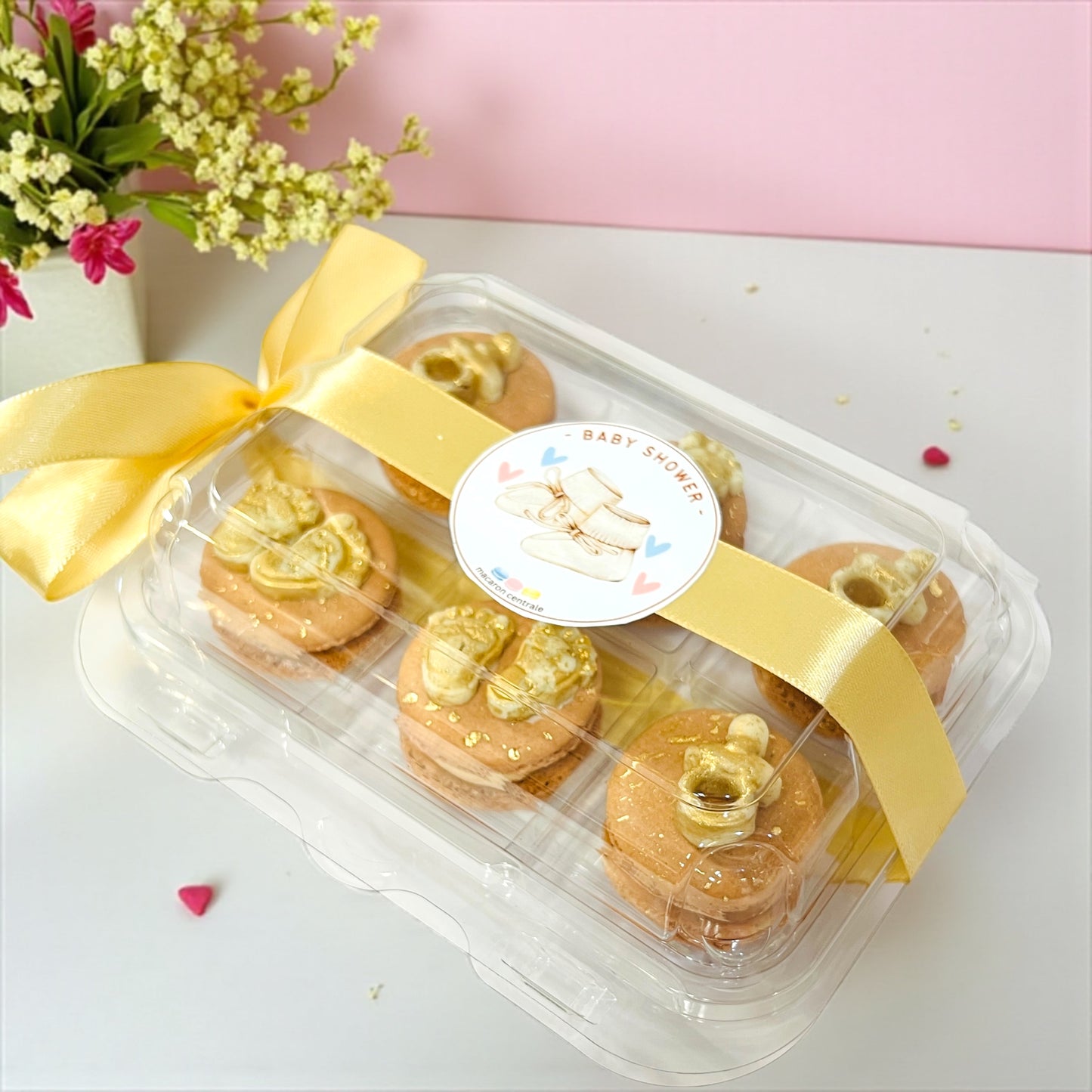 Golden Baby Shower Macarons – Customizable Flavors