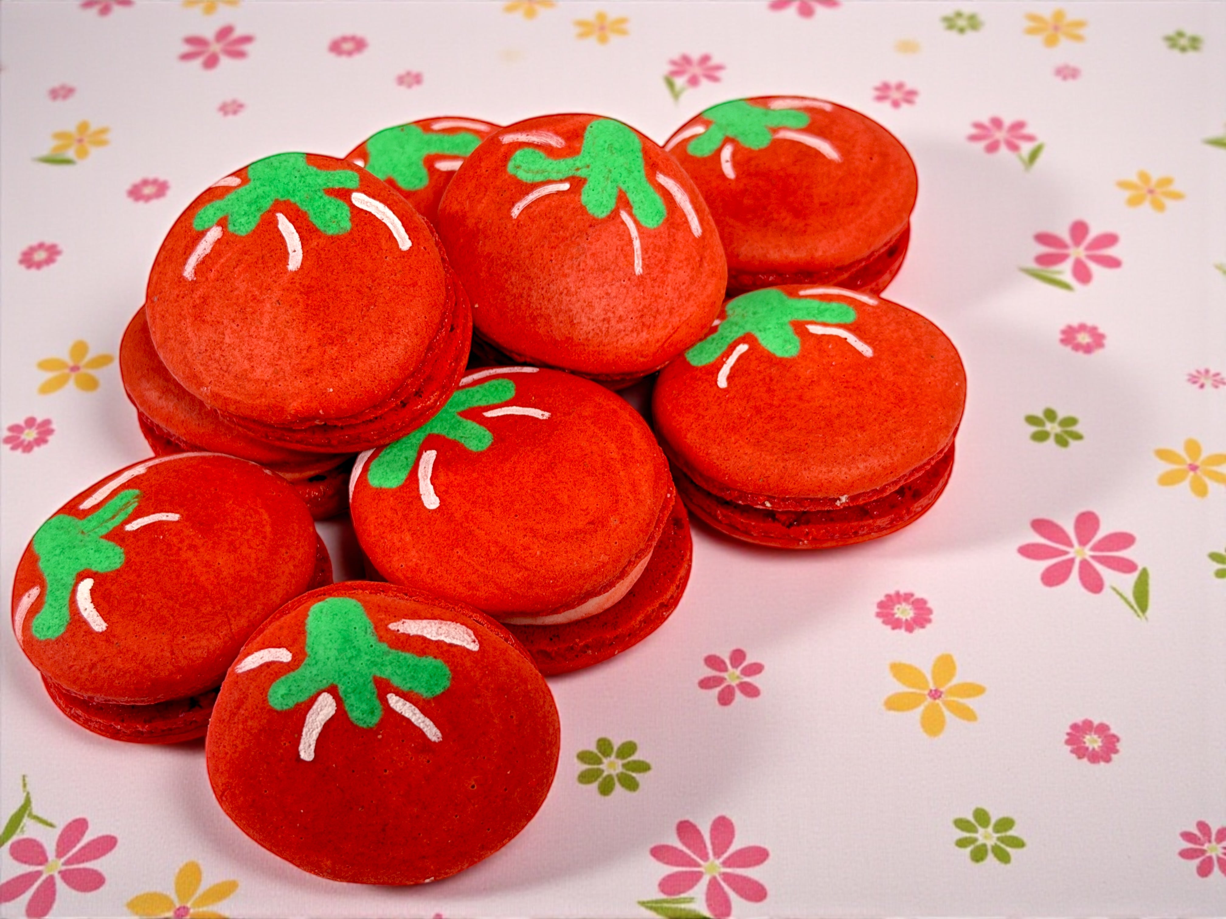 Tomato-Shaped French Macaron - Unique Gift for Foodies and Garden