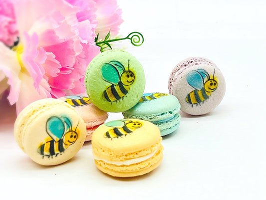 Bumblebee French Macarons | Available in 6 , 12 & 24 Pack - Macaron CentraleVanilla6 Pack