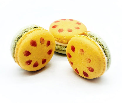 Cantaloupe Macarons | Ideal for celebratory events. - Macaron Centrale6 Pack