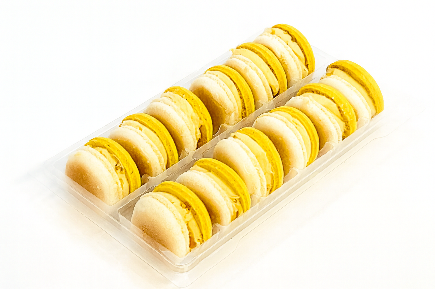 Pecan Crème Brûlée Vegan Macarons