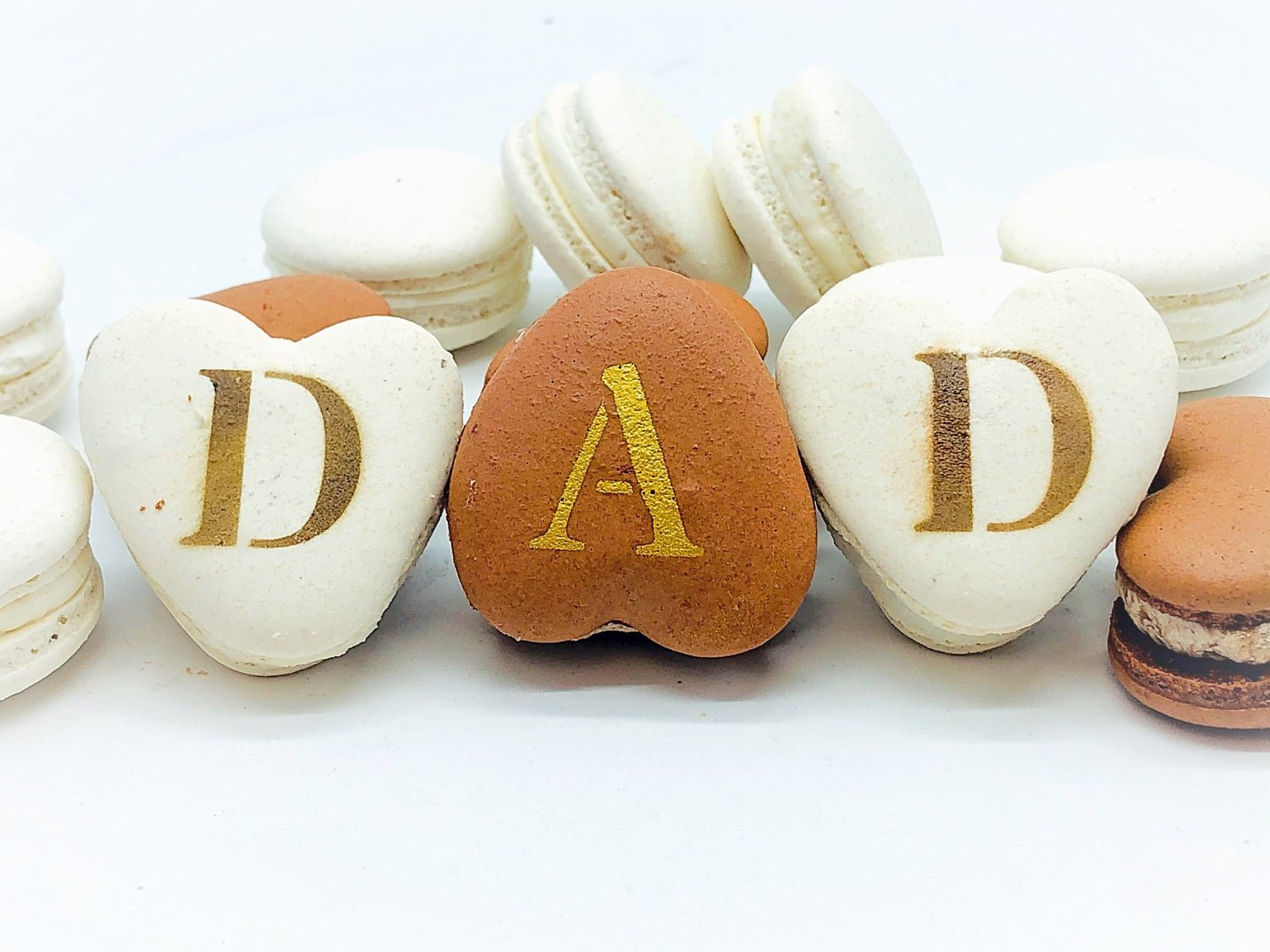 DAD Vegan Heart Macaron | Special gift for special dad! - Macaron CentraleStandard Shipping