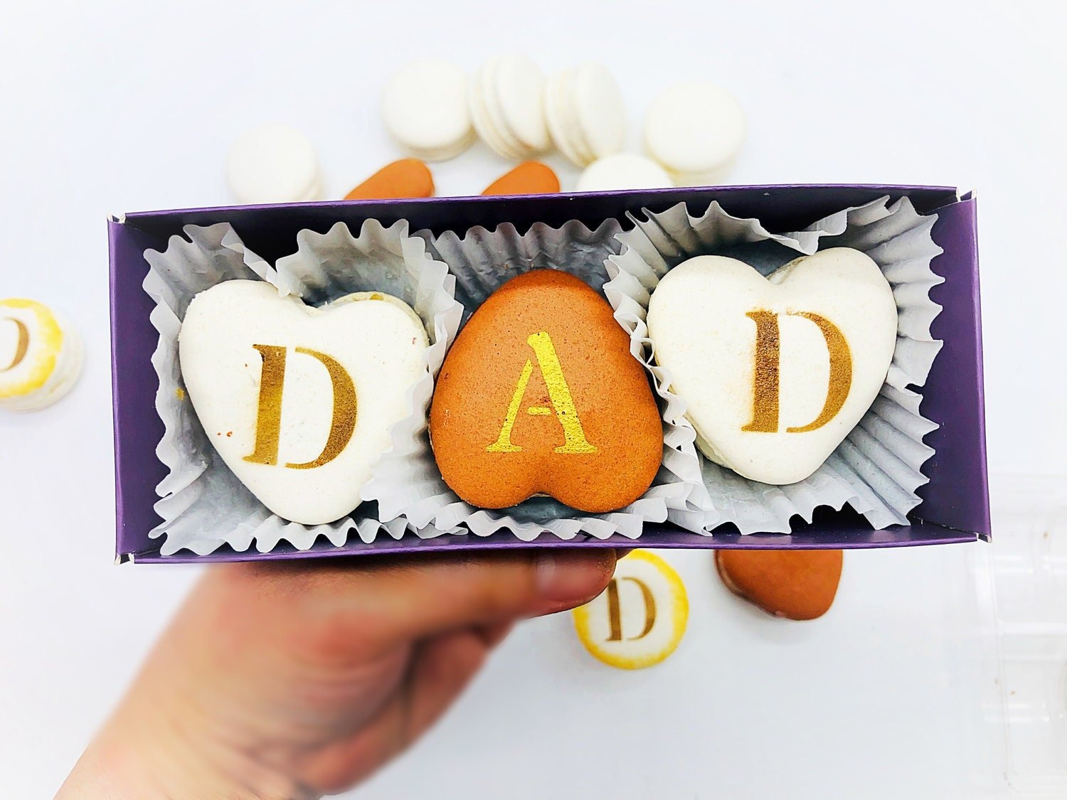 DAD Vegan Heart Macaron | Special gift for special dad! - Macaron CentraleStandard Shipping