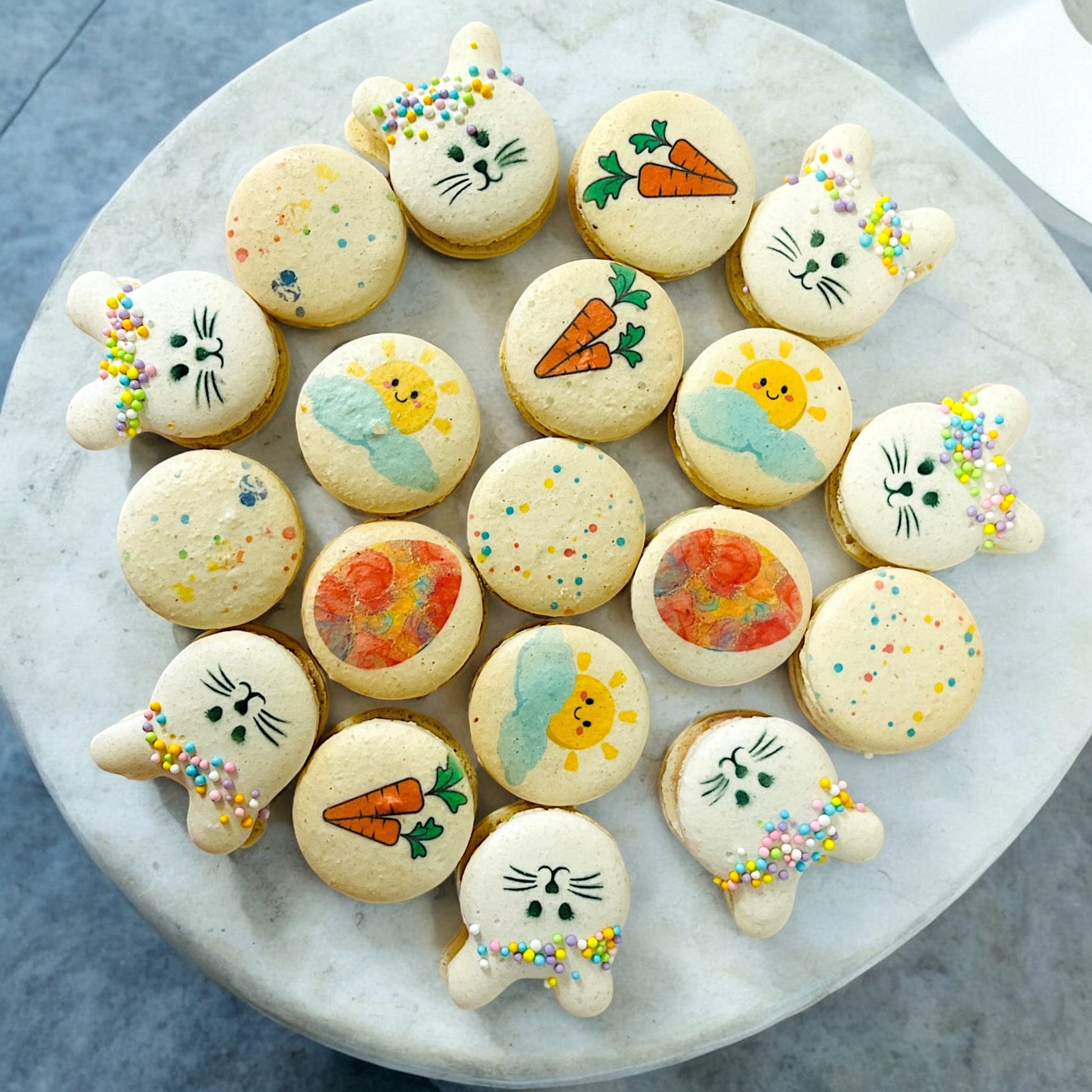 Easter Bunny Macaron Gift Set – Handcrafted Spring Macarons with Cute Bunny, Carrot & Easter Egg Designs - Macaron CentraleEaster6 Pack