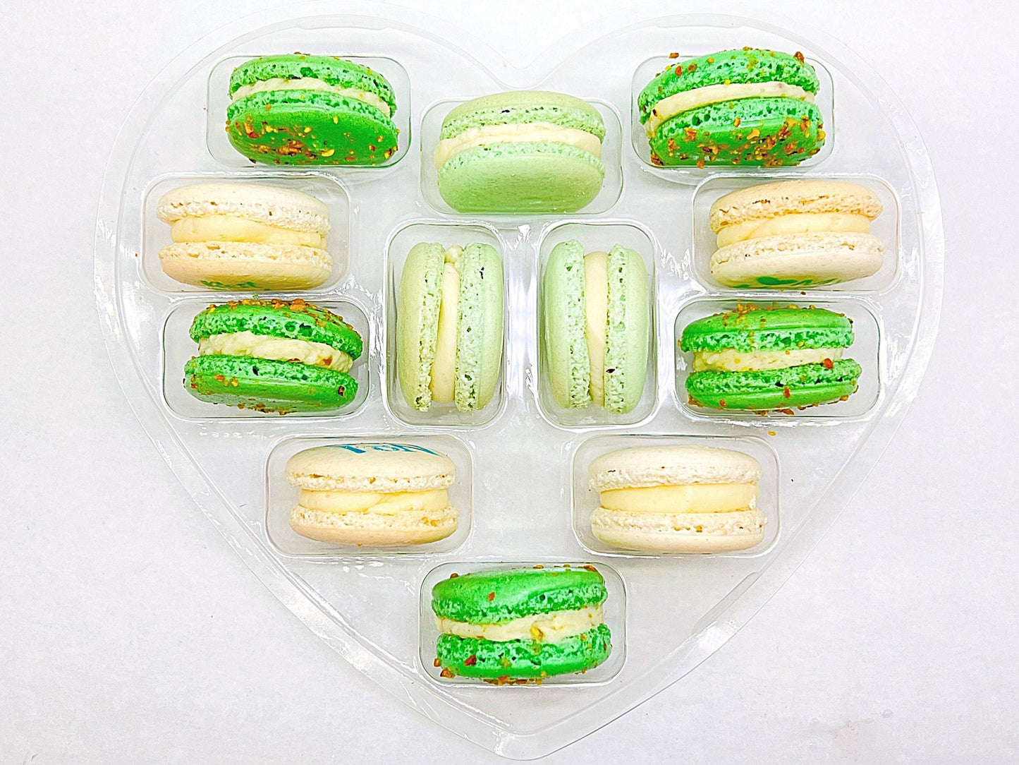French Macaron Gift Set for Dad | 12 Pack Assortment Vanilla, Apple, Pistachio - Macaron Centrale