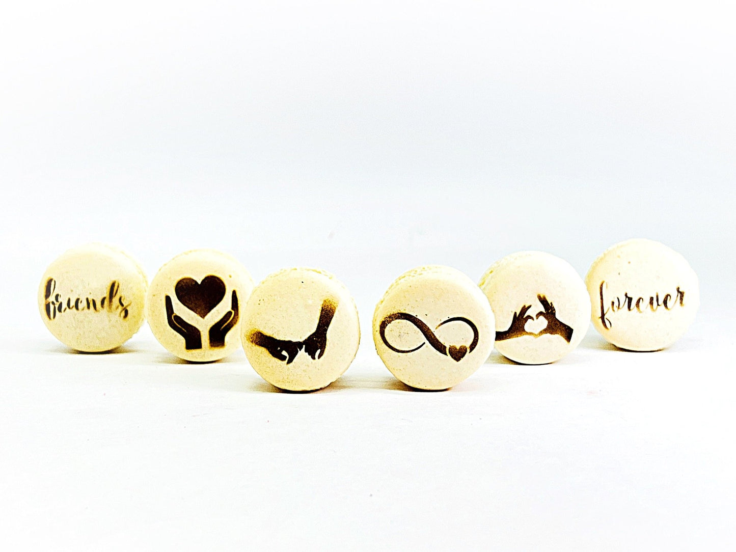 Friendship French Macarons (Vanilla) | Available in 6 , 12 & 24 Pack - Macaron Centrale6 Pack