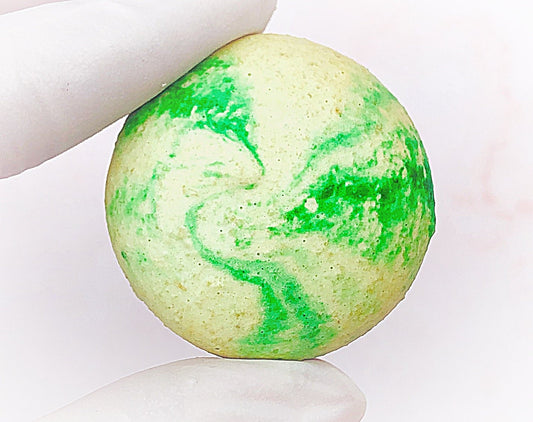 Green Marbled French Macaron Shell | Perfect for Cake Decorators or Your Dessert DIY Project - Macaron Centrale6 Pairs