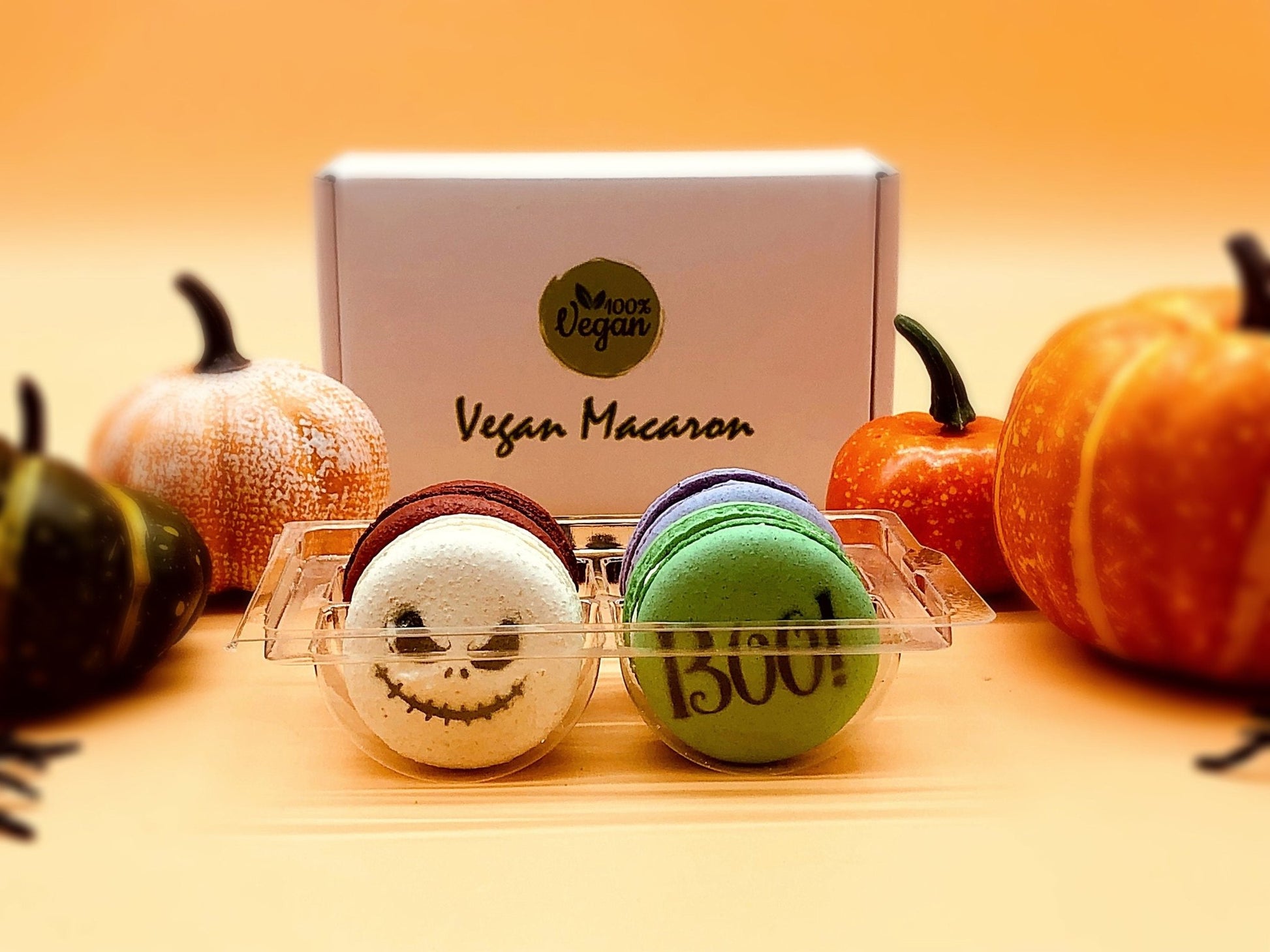 Halloween Vegan French Macaron Set | Ideal for celebratory events. - Macaron Centrale4 Pack