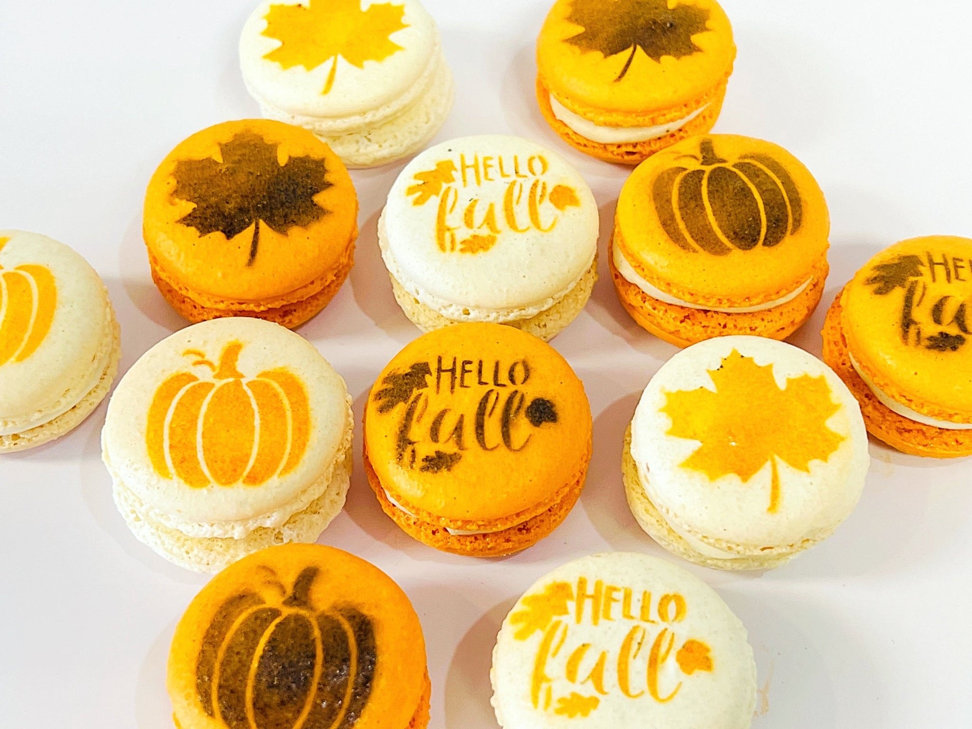 Hello Fall French Macaron Set - Macaron Centrale12