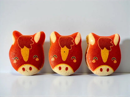 Lucky Horse Macaron | Celebration Gift Set