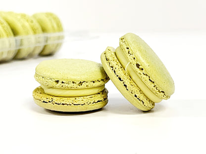 Lemon Ganache Lavender French Macarons | Perfect for your next holiday feast. - Macaron Centrale