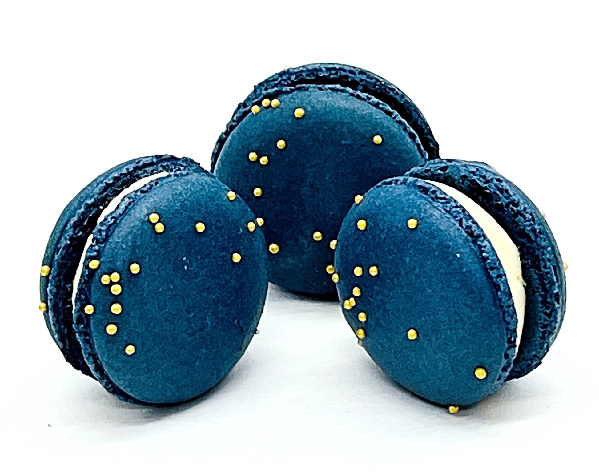 Lemon Lavender French Macaron | Available in 6, 12 & 24 - Macaron Centrale6 Pack
