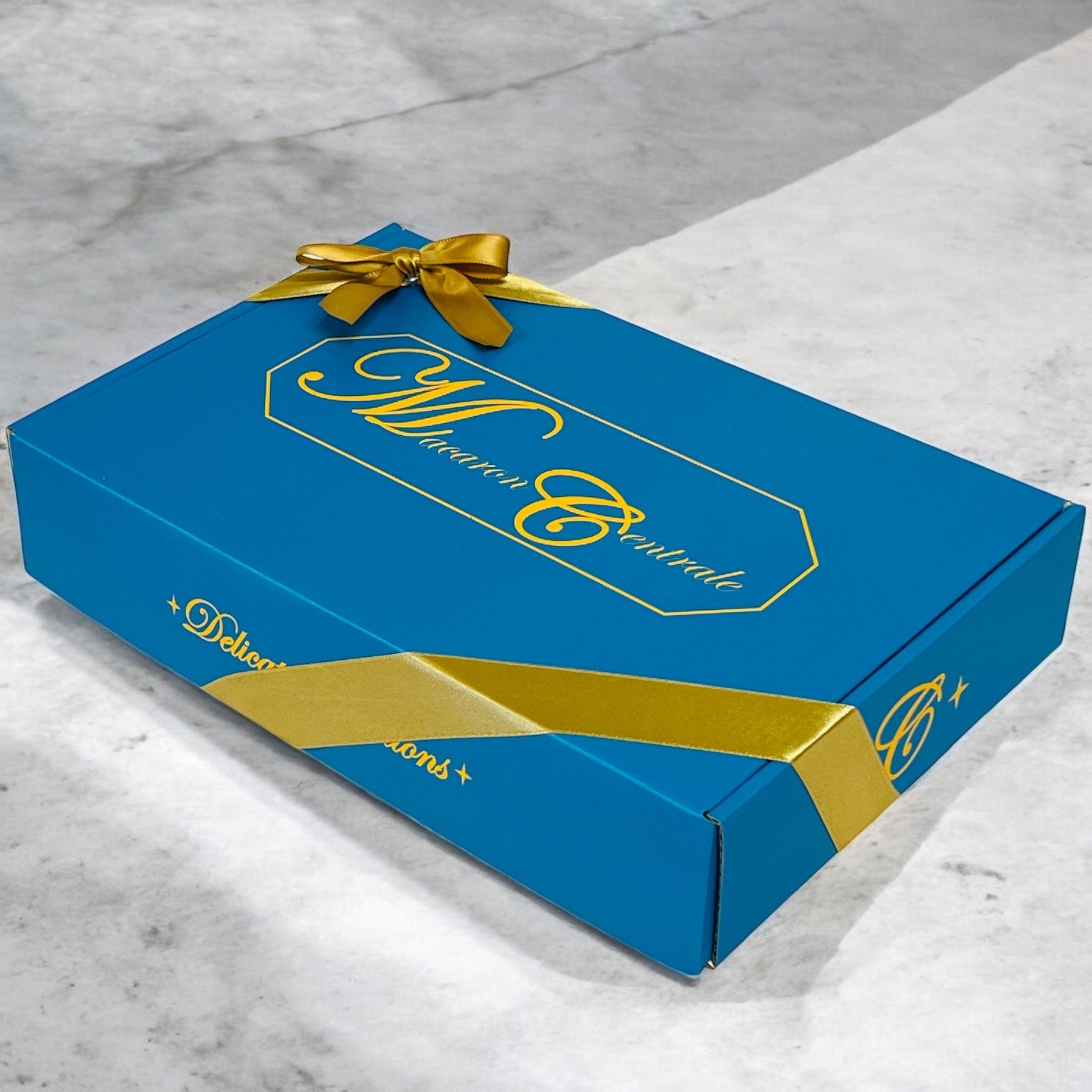 Love You Mom Macaron Gift Box - Macaron CentraleMother's Day24 Pack Luxe Sky Blue Gift Box