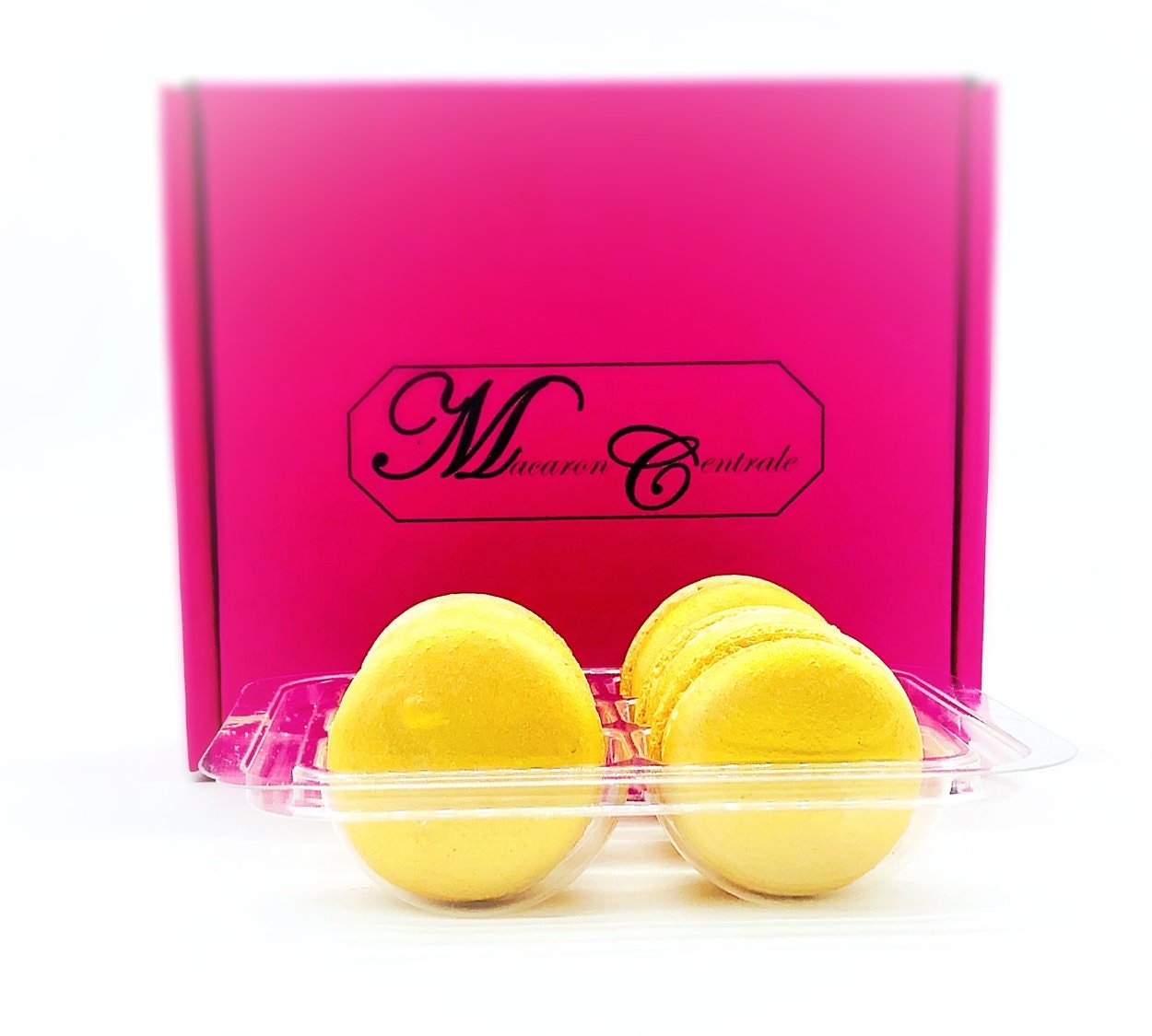 Luxe Mac | Gold Macarons | Ideal for celebratory events. - Macaron Centrale6 Pack