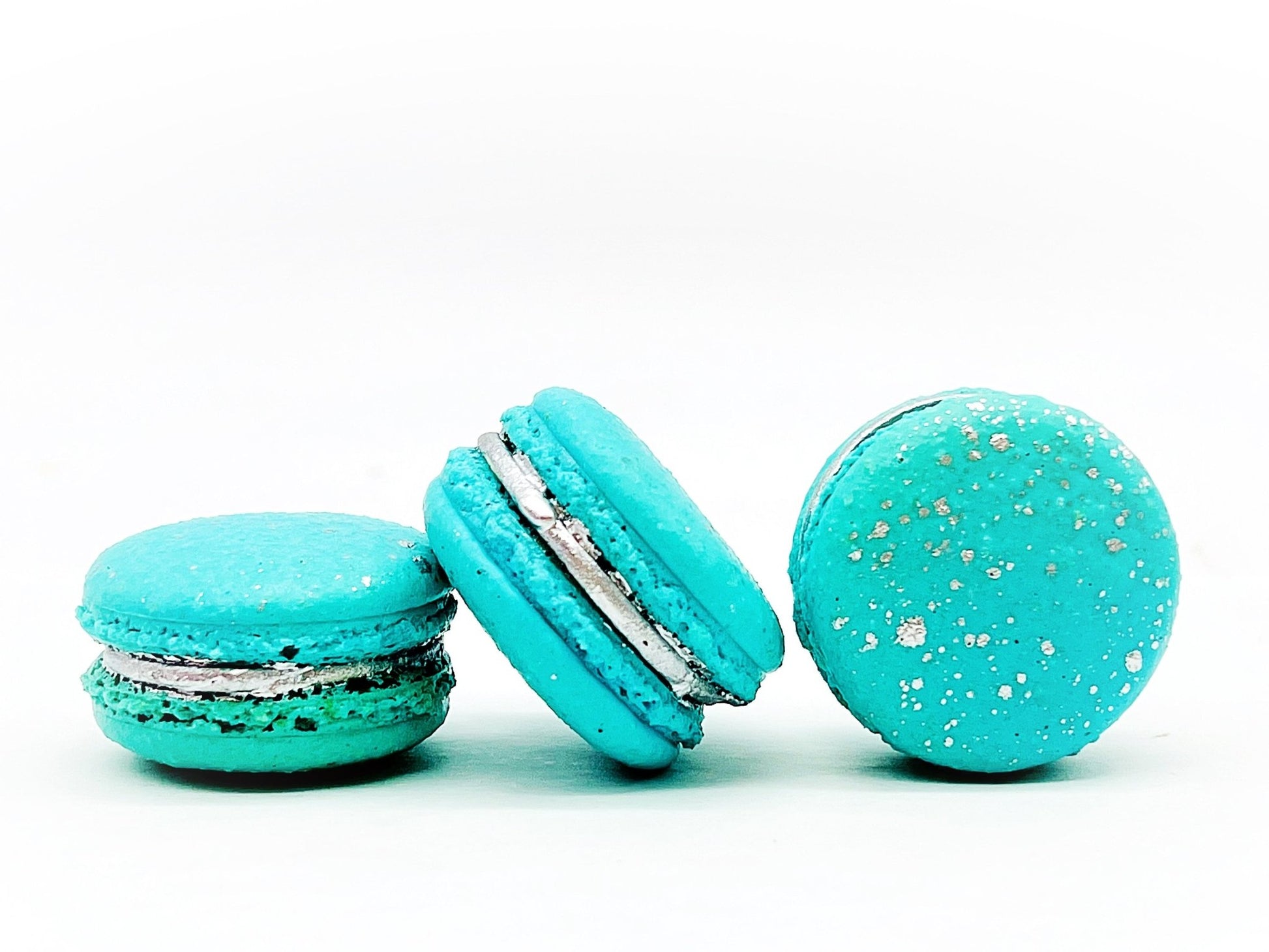 Luxe Mac | Sky Blue Macaron with Silver Splatter | Available in 6, 12 and 24 Pack - Macaron Centrale6 Pack