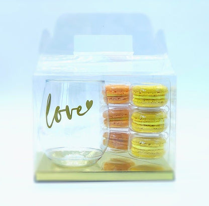 Macarons gift set with customizable stemless wine glass | perfect for your next virtual party - Macaron Centralegold