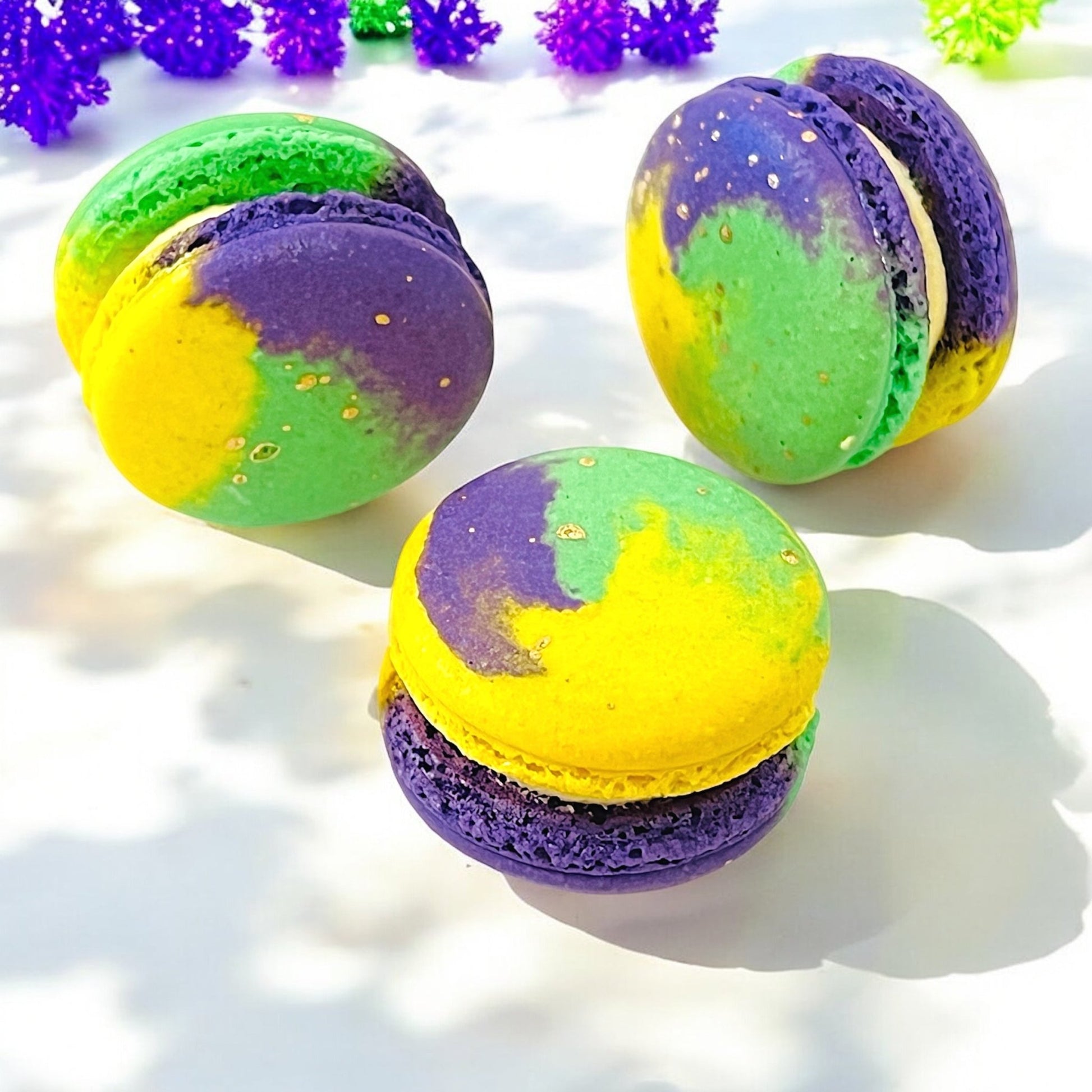 Mardi Gras French Macarons – Hurricane Cocktail Flavor - Macaron Centrale