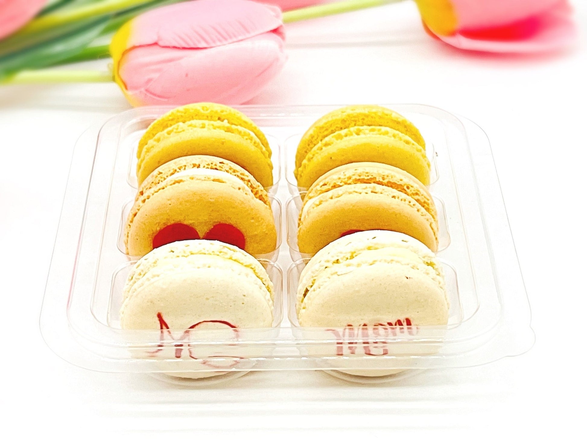 Mom French Macaron Set | Available in 6 & 12 Pack - Macaron Centrale6 Pack