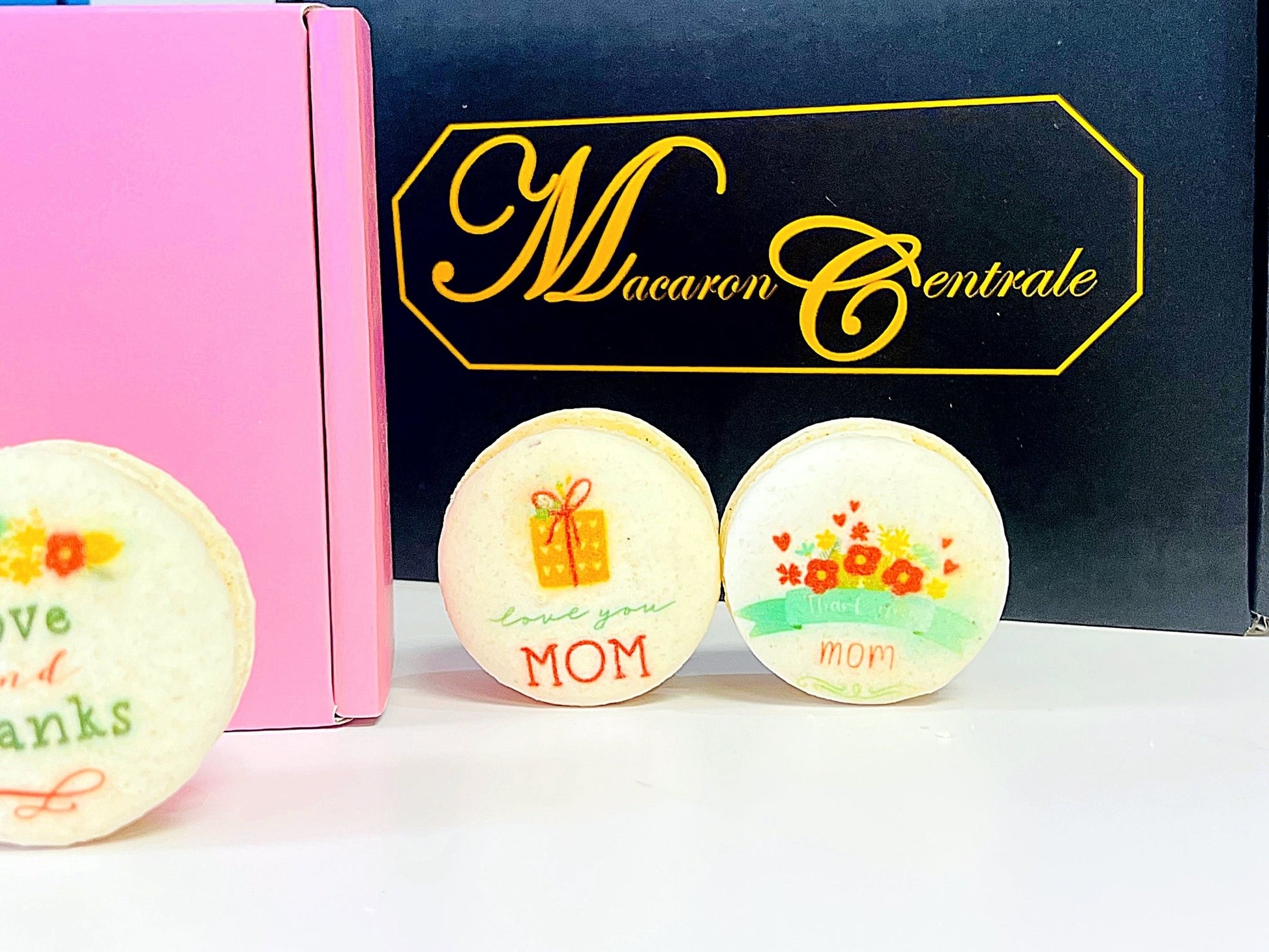 Mother's Day Gift Box French Macarons | 6, 12 & 24 Pack | a perfect gift for moms - Macaron Centrale6 Pack