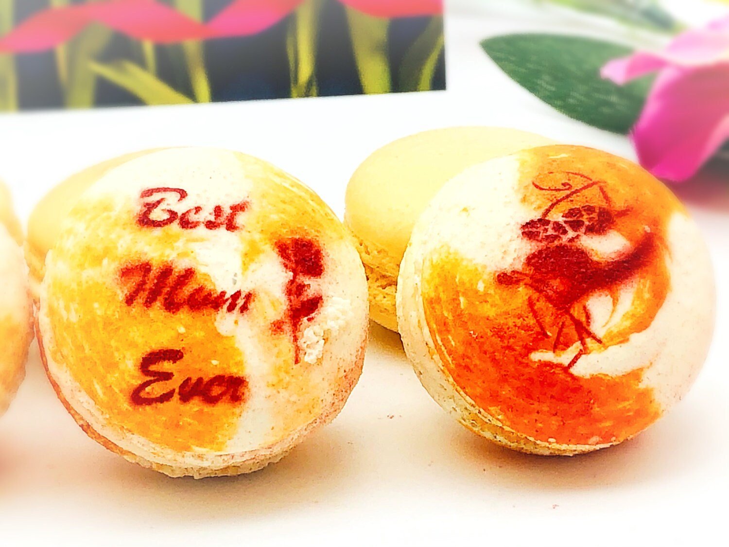 Mother's Day Macaron Set (Orange) | 12 Pack | a perfect gift for your mom - Macaron Centrale